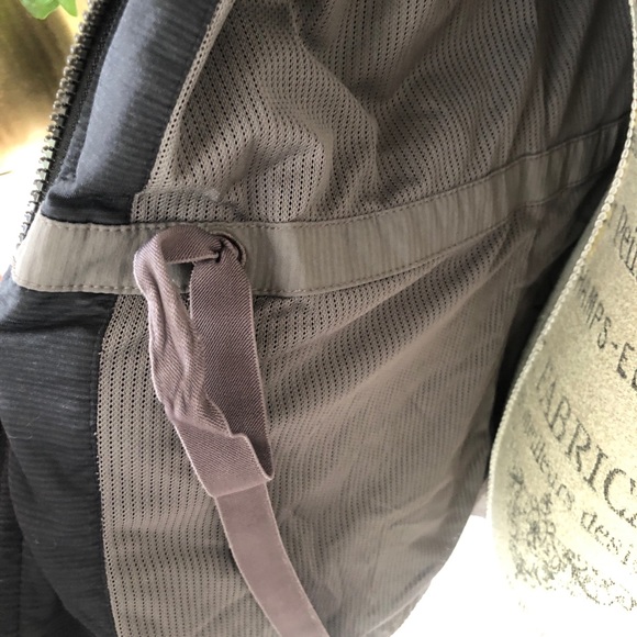 Lole grey light weight fall jacket - Picture 5 of 7